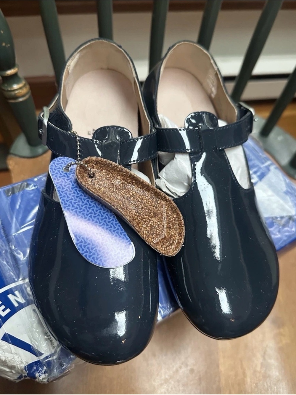 Birkenstock tickel patent navy, Mary Jane Shoes Birkenstock ladies size 5